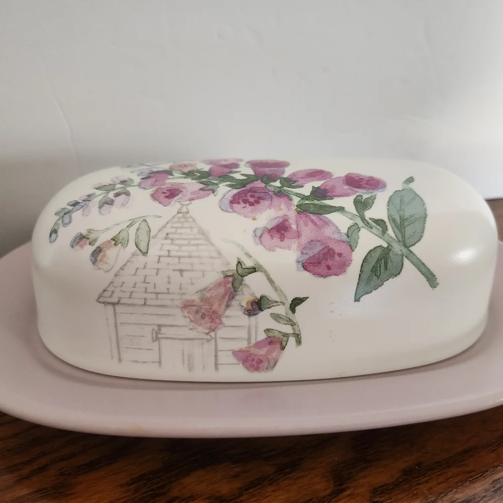 Vintage Pfaltzgraff Stoneware Cape May Lavender Purple Foxglove Butter D…